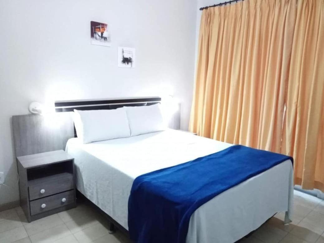 Apartamento Familia A 10 Mim Da Praia Do Forte Em Cabo Frio Exterior photo