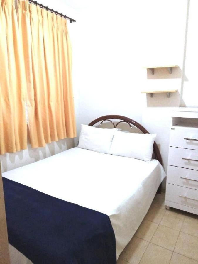 Apartamento Familia A 10 Mim Da Praia Do Forte Em Cabo Frio Exterior photo